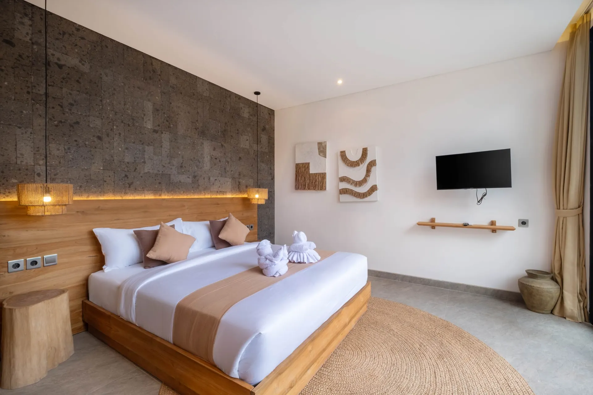 4 BR Glass Pavilion Retreat Ubud — 4BR Villa Rental in Ubud — image 8