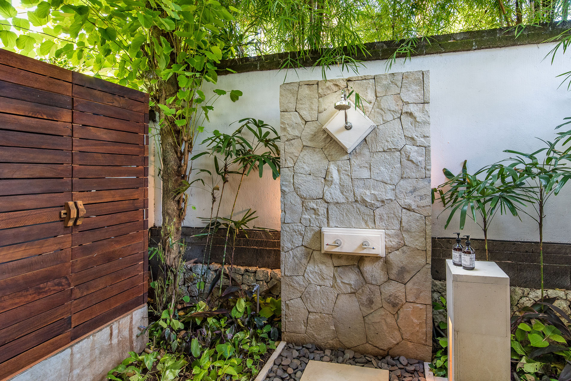 Villa Senada Jimbaran | Luxury 4-Bedroom Villa with Private Pool — image 14