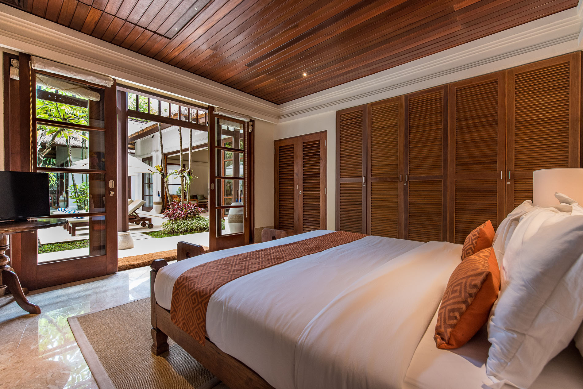 Villa Senada Jimbaran | Luxury 4-Bedroom Villa with Private Pool — image 13