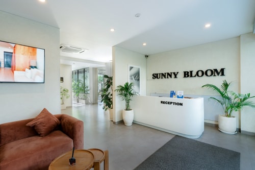 SB 208 - 1BR Pool Suite, Near Batu Belig Beach in Canggu, Bali — image 6