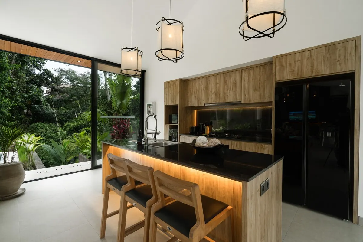 6 BR Stone Jungle-View Retreat Ubud — 6BR Villa Rental in Ubud — image 17