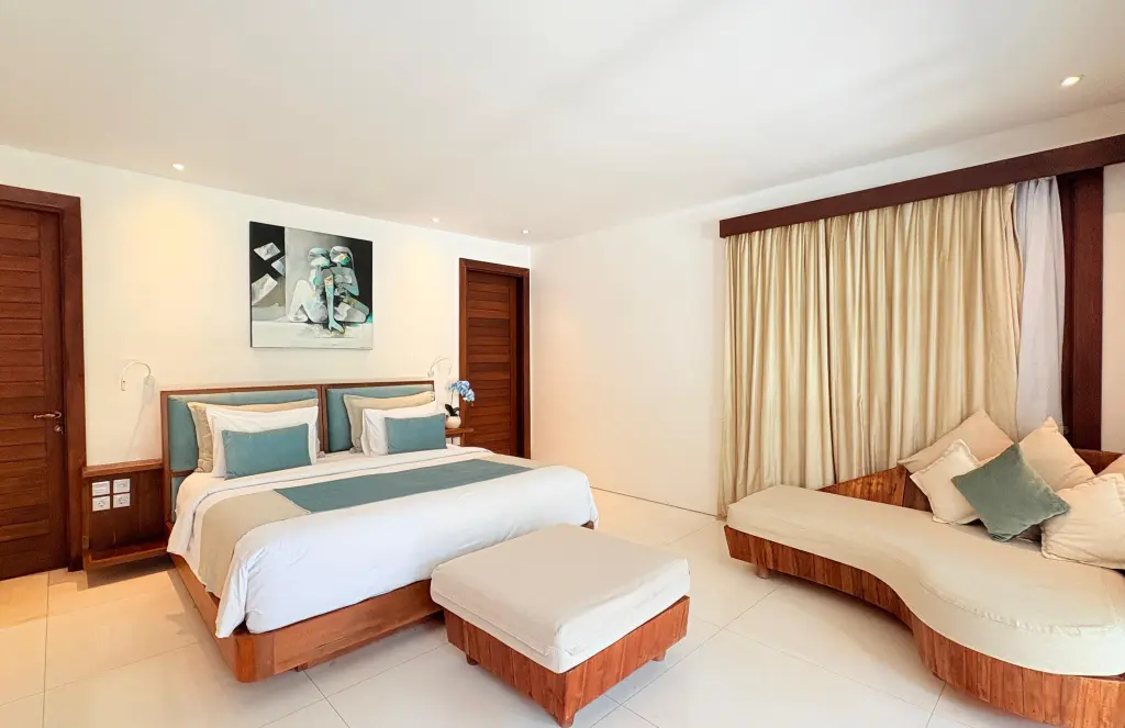 Lataliana - Villa La 4BR — 4BR Villa Rental in Seminyak — image 10