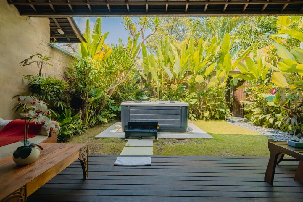 Lataliana - Villa La 5BR — 5BR Villa Rental in Seminyak — image 15