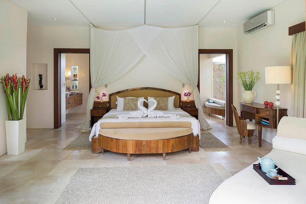 Lataliana Villa La-Li 9BR — 9BR Villa Rental in Seminyak — image 18