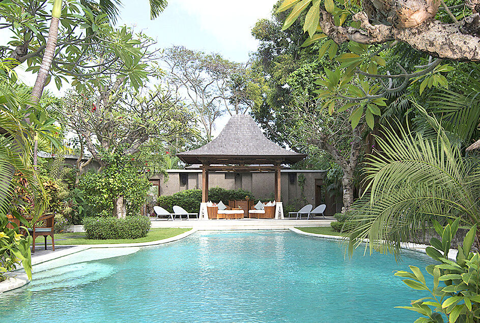 Lataliana Villa LA-TA 12BR — 12BR Villa Rental in Seminyak — image 2