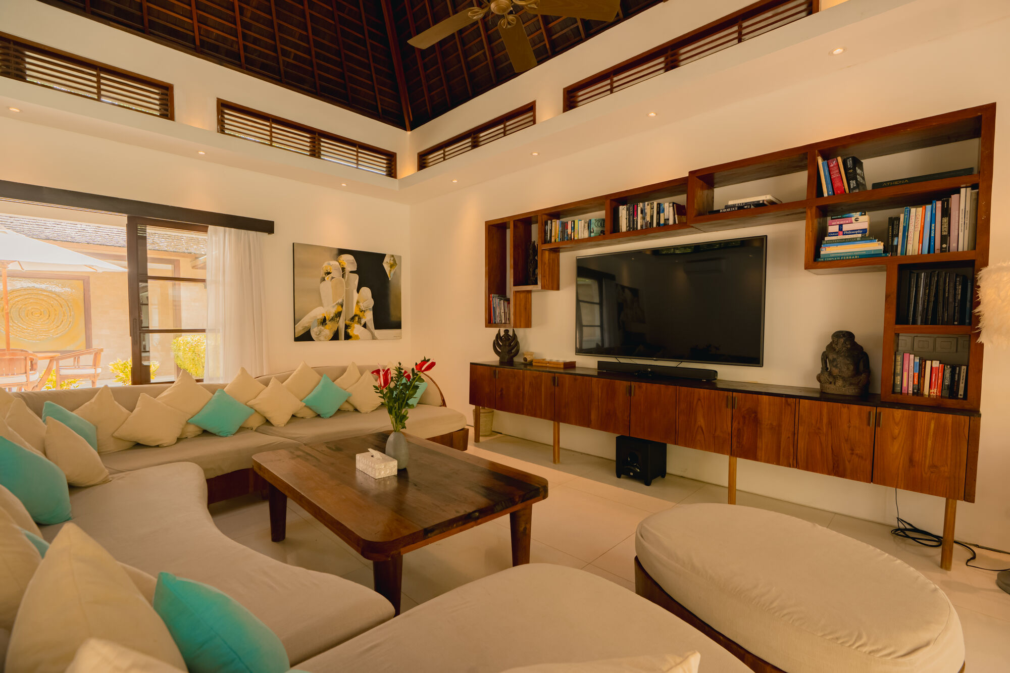 Villa LA-TA-LI 15BR — 15BR Villa Rental in Seminyak — image 18