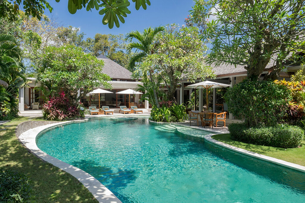 Lataliana - Villa La 6BR — 6BR Villa Rental in Seminyak