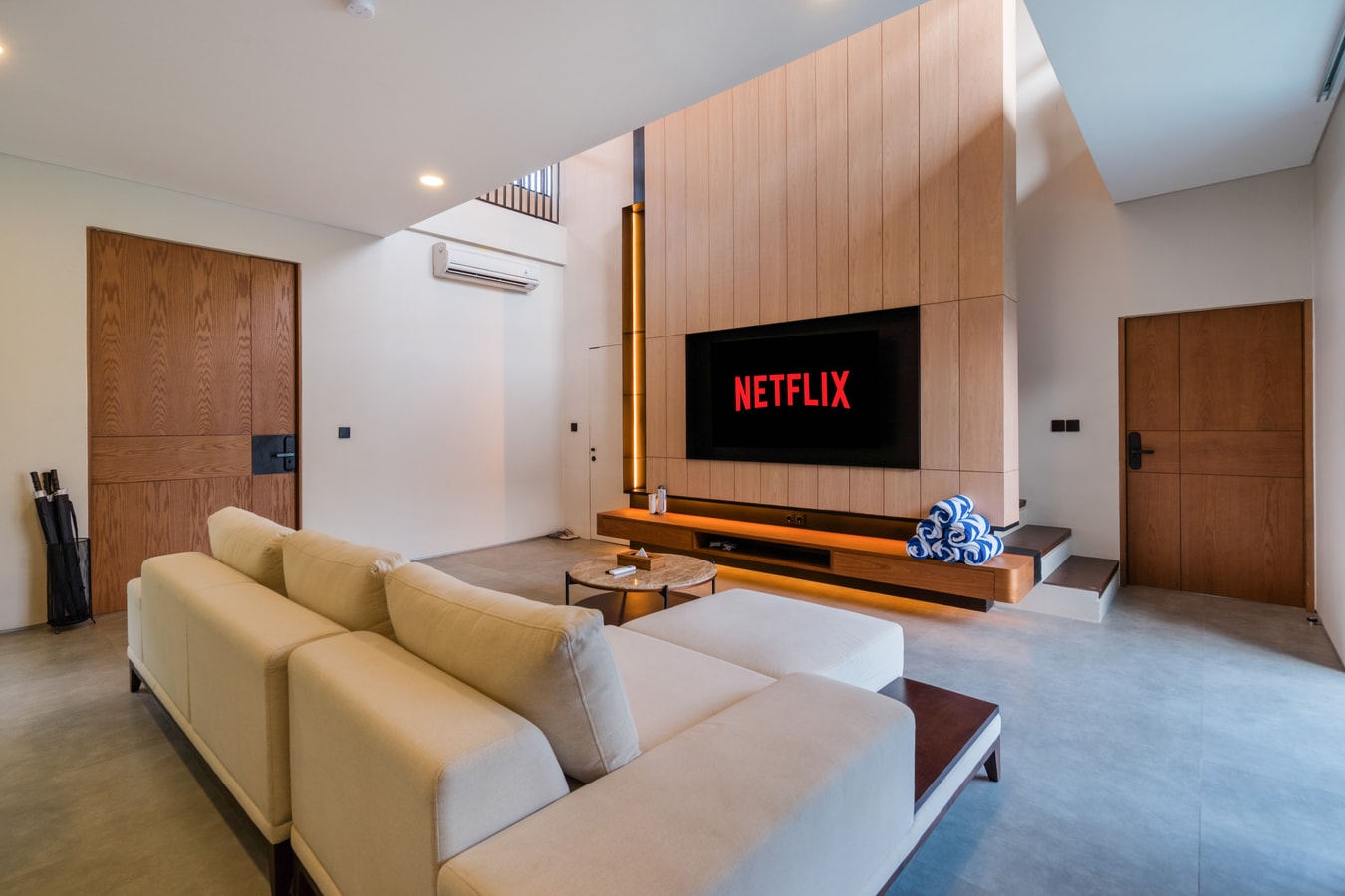 Uluwatu 3BR Villa | Gym, Pool & Private Office in Bukit, Bali — image 5