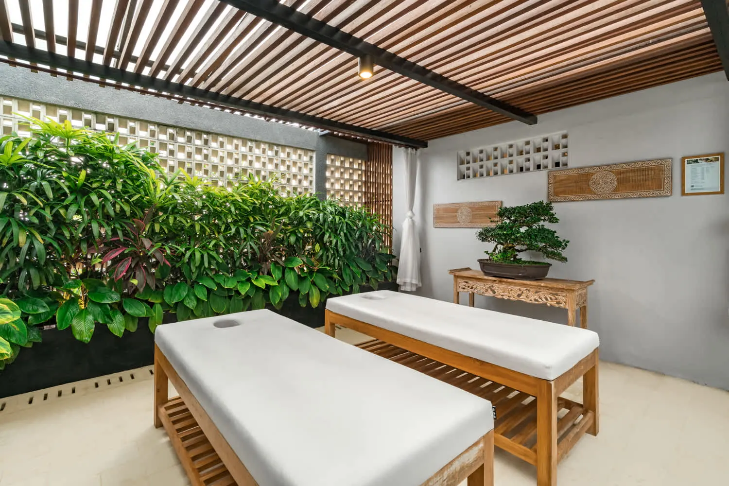 5 BR Rice-Field Courtyard Villa Ubud — 5BR Villa Rental in Ubud — image 3