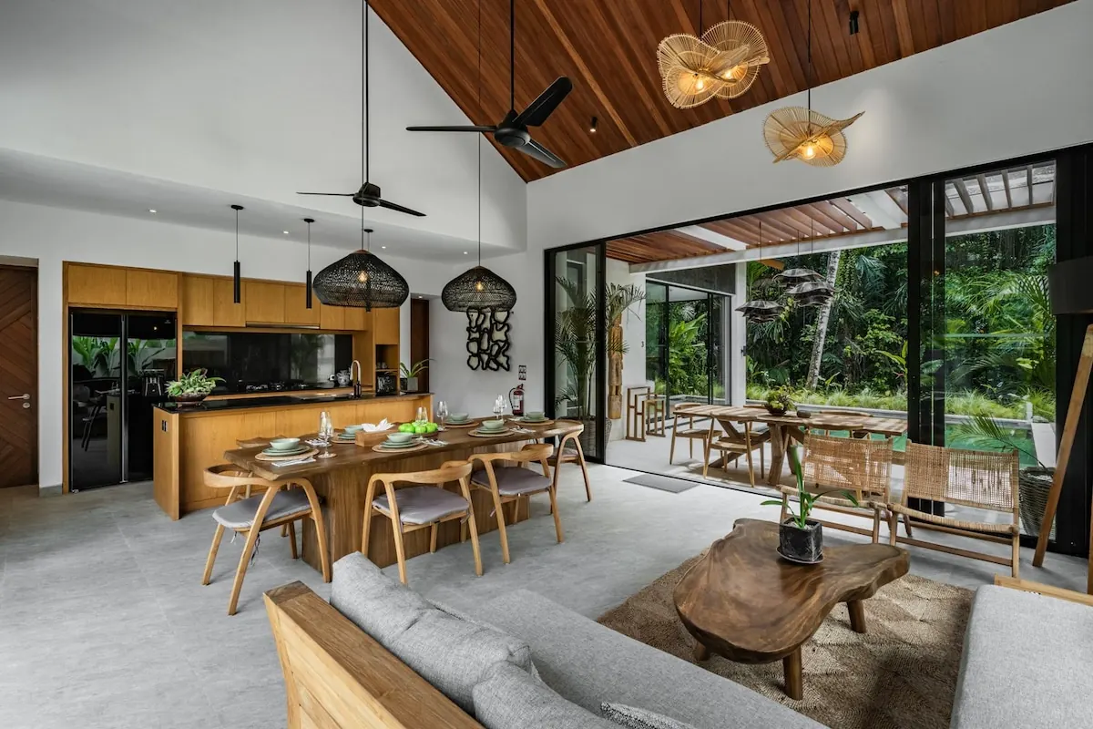 3 BR Tropical-Modern Jungle Villa Ubud — 3BR Villa Rental in Ubud — image 16