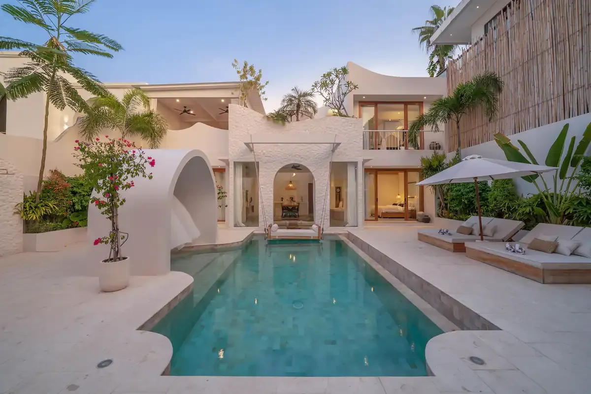 5 BR Mediterranean Rooftop Villa Canggu — 5BR Villa Rental in Canggu