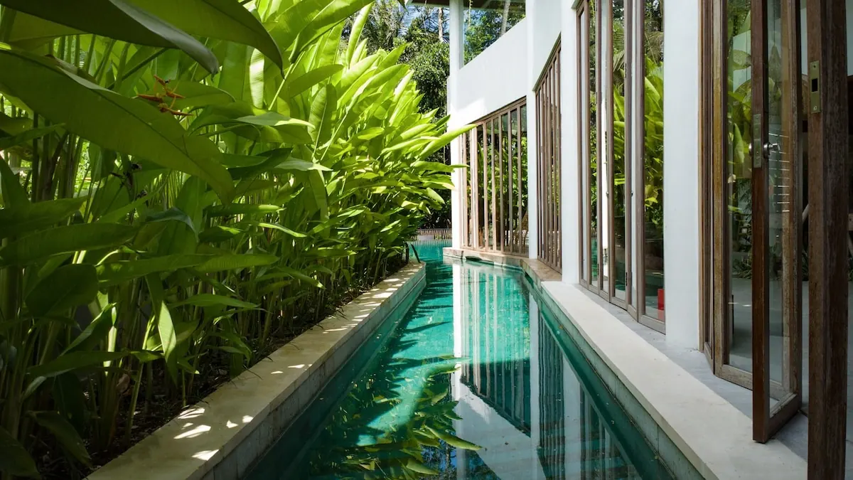 7 BR Tropical-Modern Infinity-Pool Villa Ubud — 7BR Villa Rental in Ubud — image 16