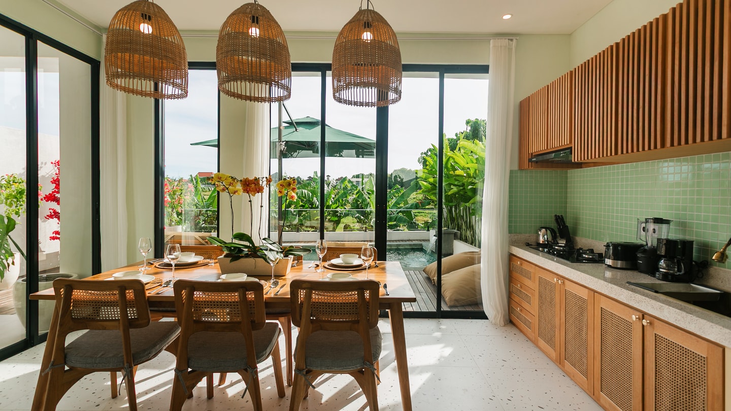 2BR Designer Seminyak | Pool & Near Cafes - Canggu, Bali — image 3