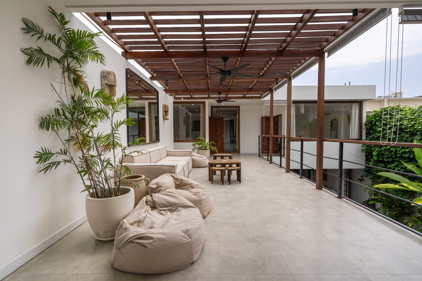 Elegant 4BR Berawa Villa | Pool, Near Beaches in Canggu, Bali — image 9