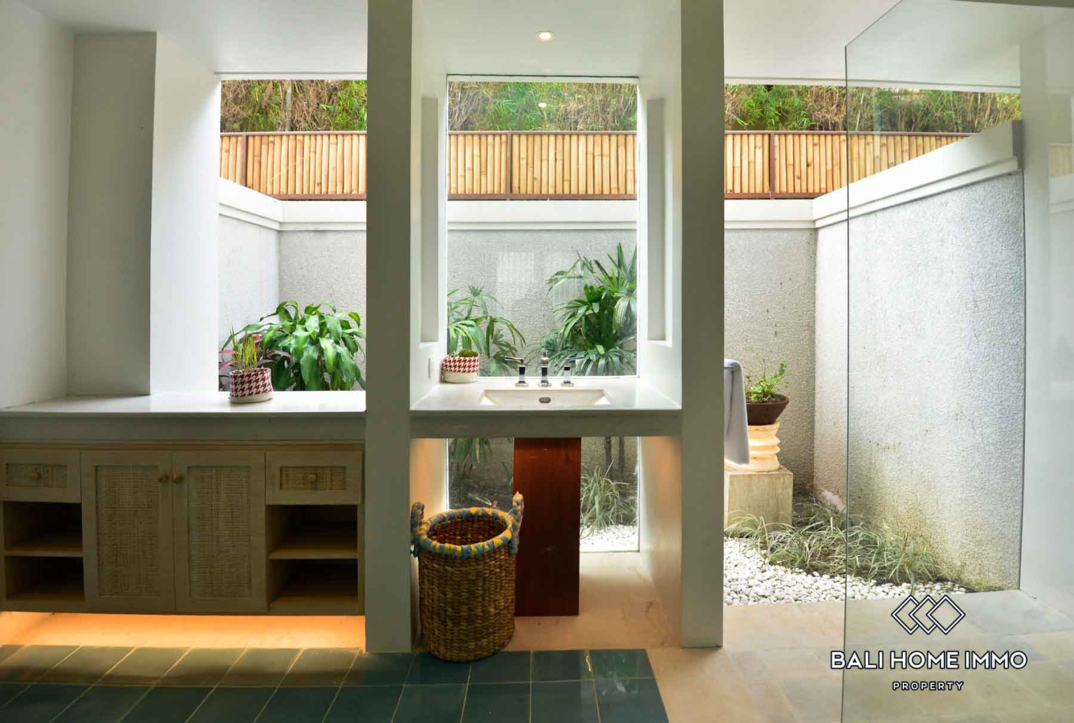 2 Bedroom Apartment Villa for Rent in Sanur — image 10
