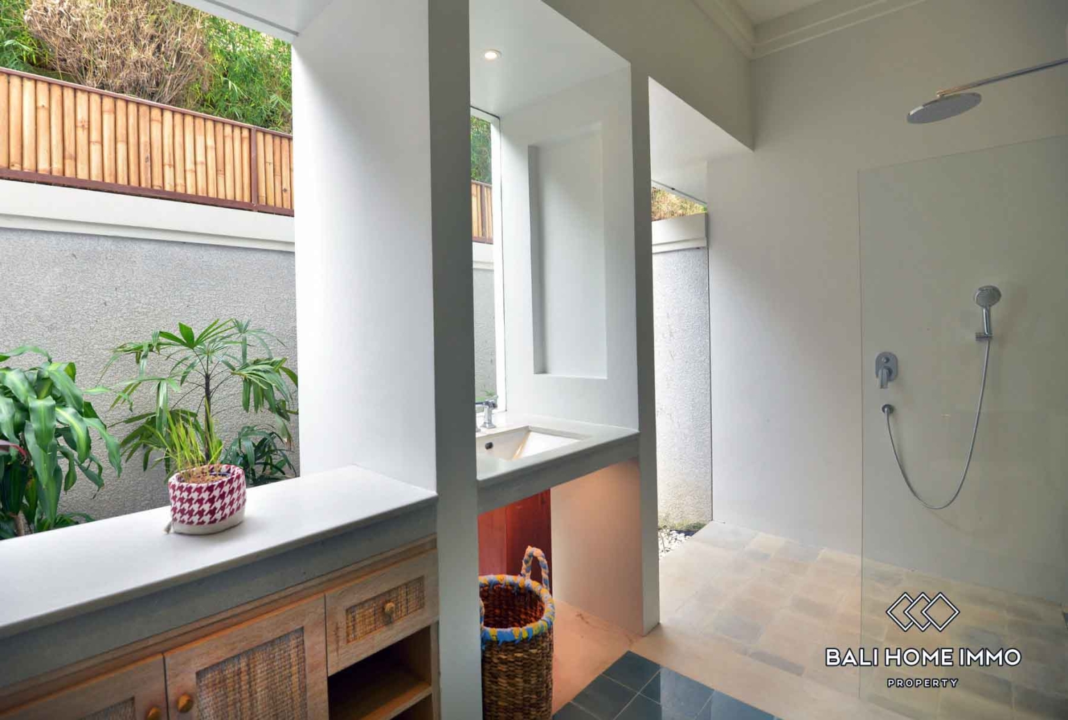 2 Bedroom Apartment Villa for Rent in Sanur — image 11