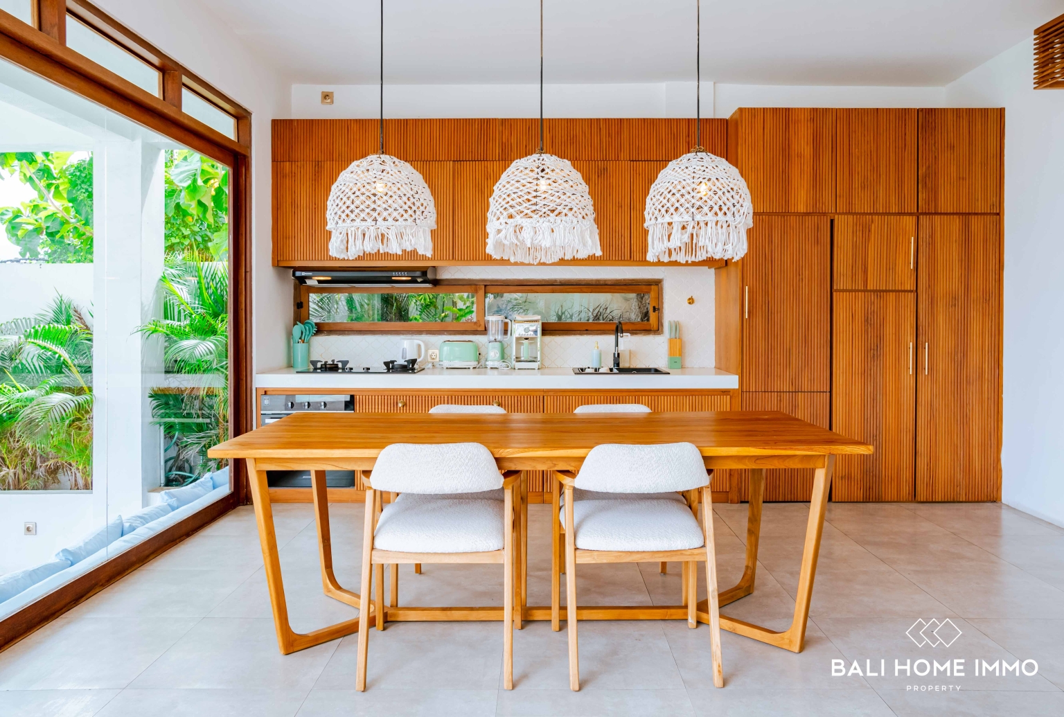 2 BEDROOM CLIFFSIDE VILLA WITH OCEAN VIEW FOR MONTHLY RENTAL IN BINGIN — image 5