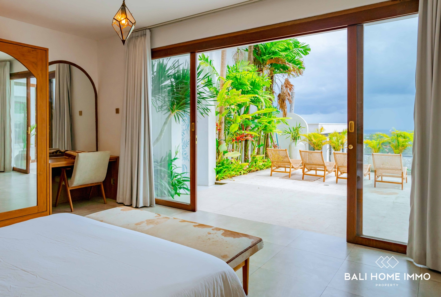 2 BEDROOM CLIFFSIDE VILLA WITH OCEAN VIEW FOR MONTHLY RENTAL IN BINGIN — image 13