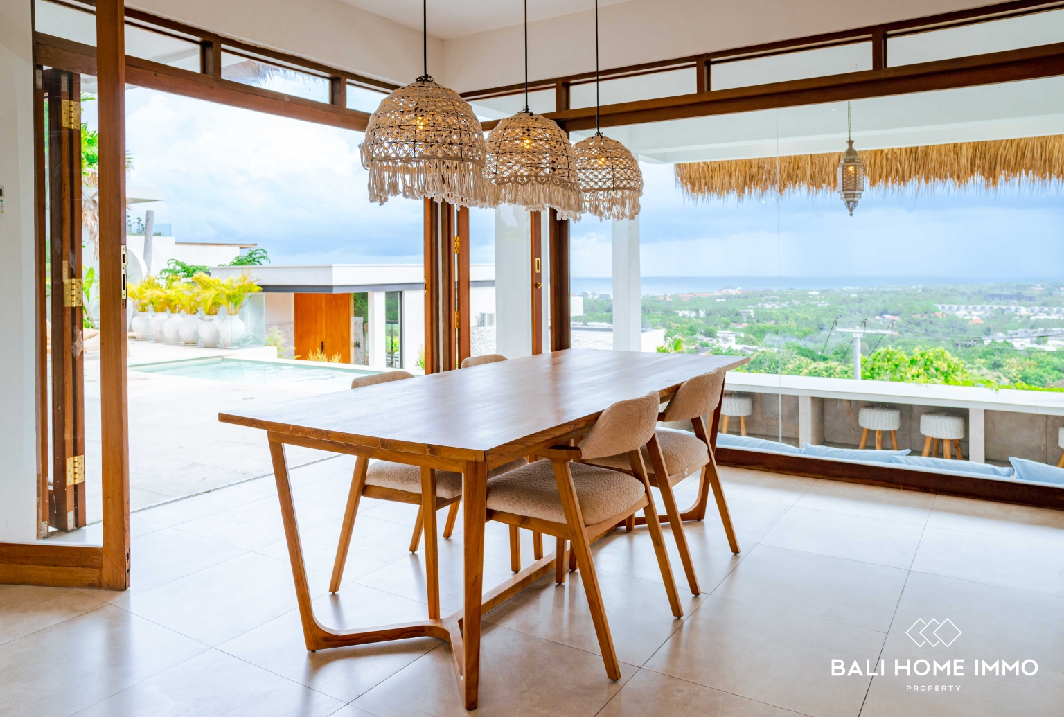 2 BEDROOM CLIFFSIDE VILLA WITH OCEAN VIEW FOR MONTHLY RENTAL IN BINGIN — image 7