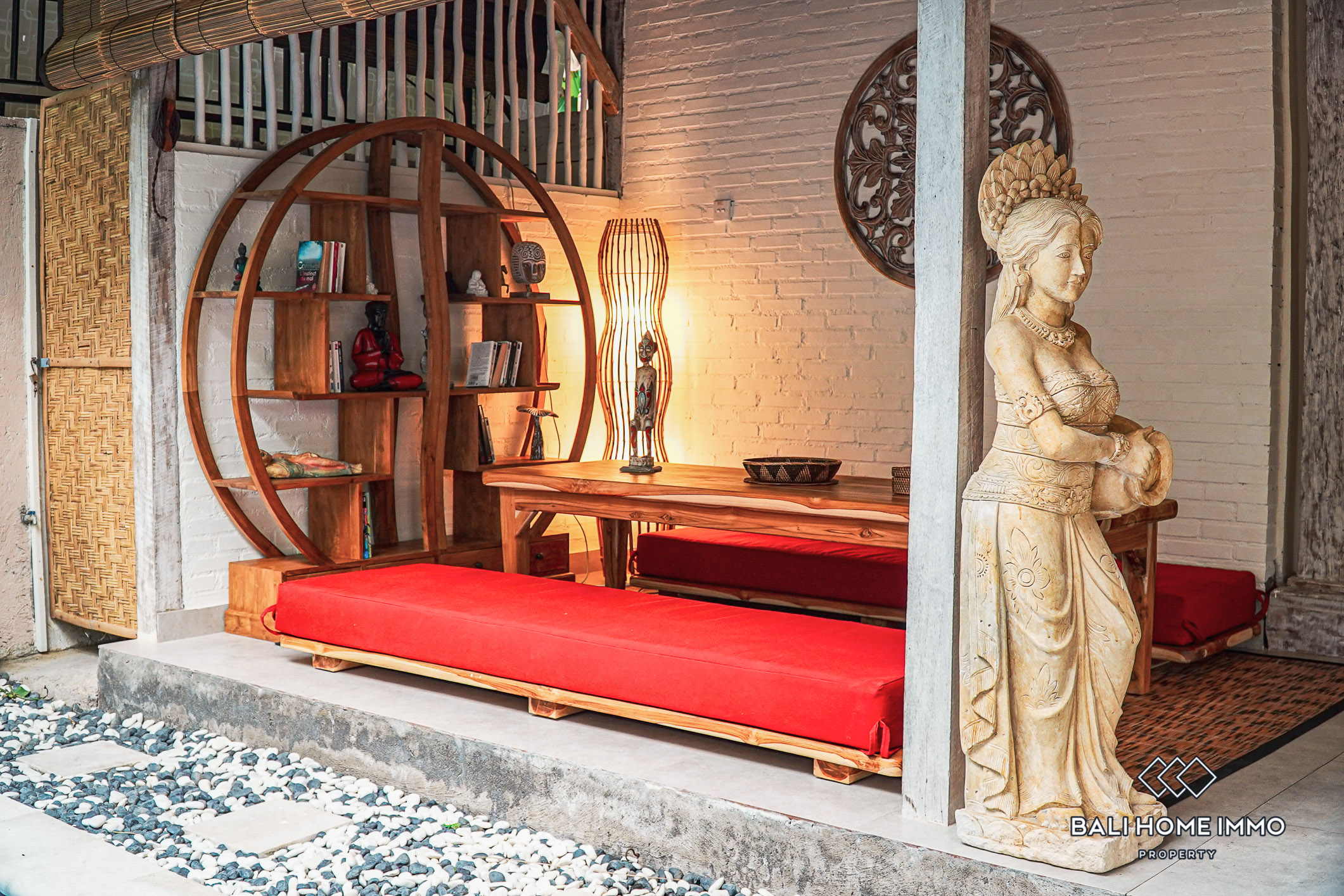 2 Bedroom Joglo Villa For Rent in Canggu — image 2
