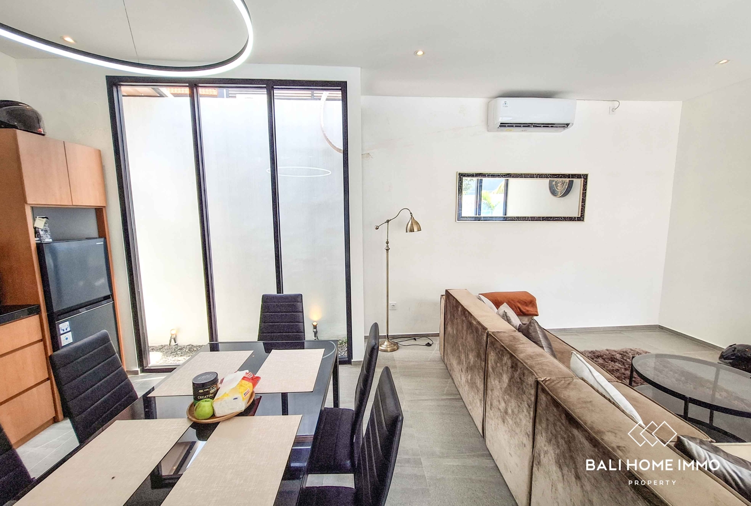 2 Bedroom Villa for Rent in Batu Belig — image 3