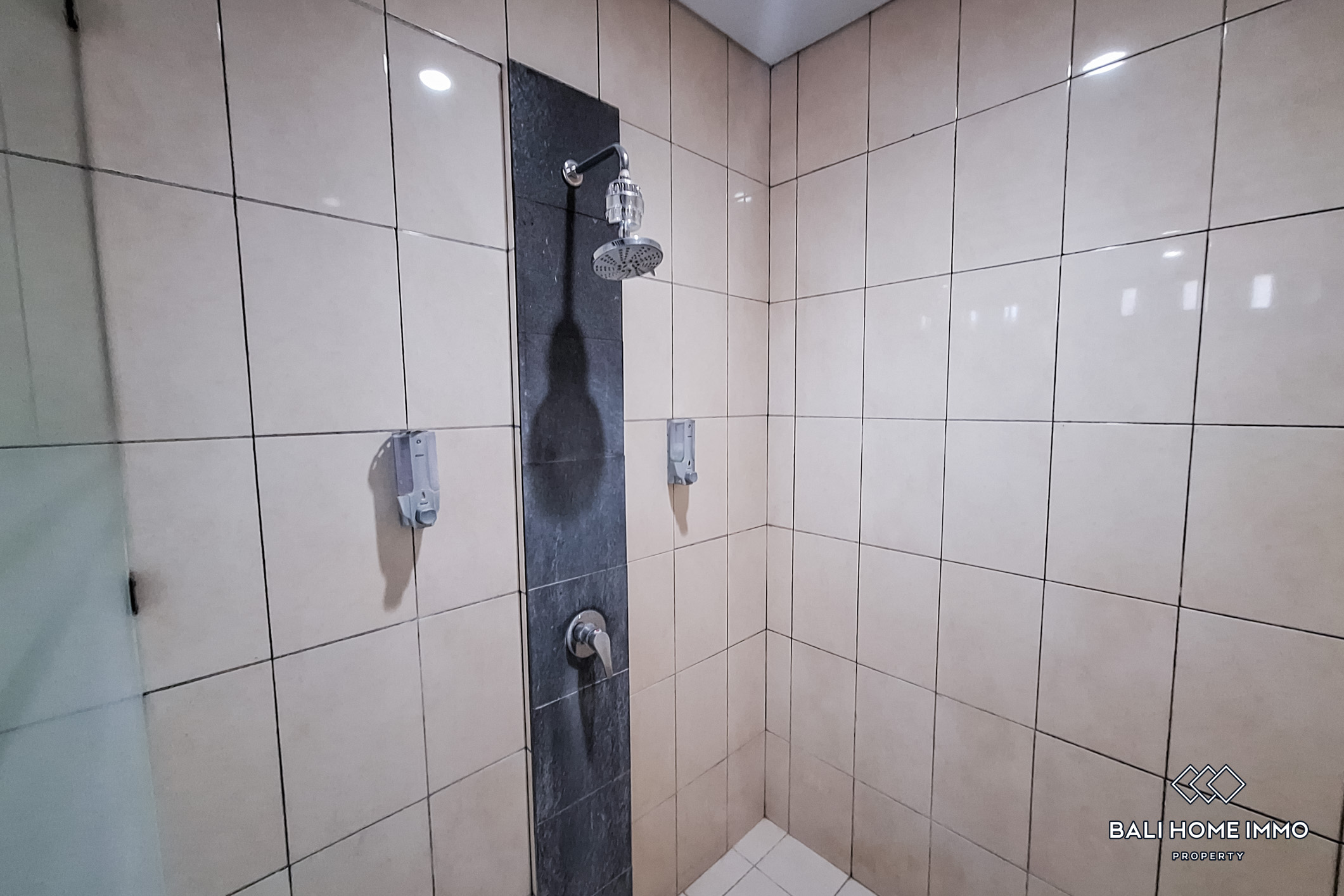 2 bedroom villa for rent in Canggu Bali — image 18