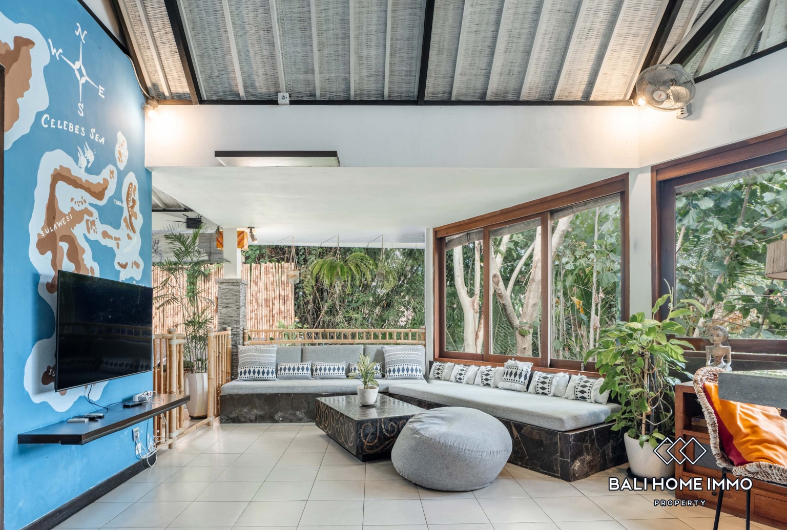 2 Bedroom Villa For Rent in Canggu Batu Bolong — image 1