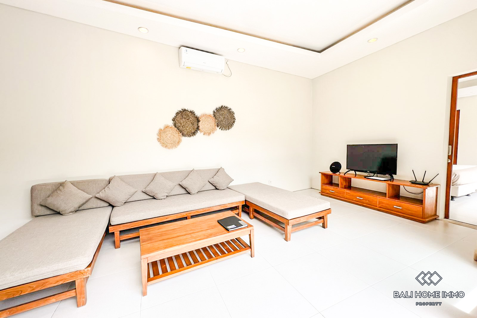 2 Bedroom Villa For Rent in Canggu Berawa — image 1