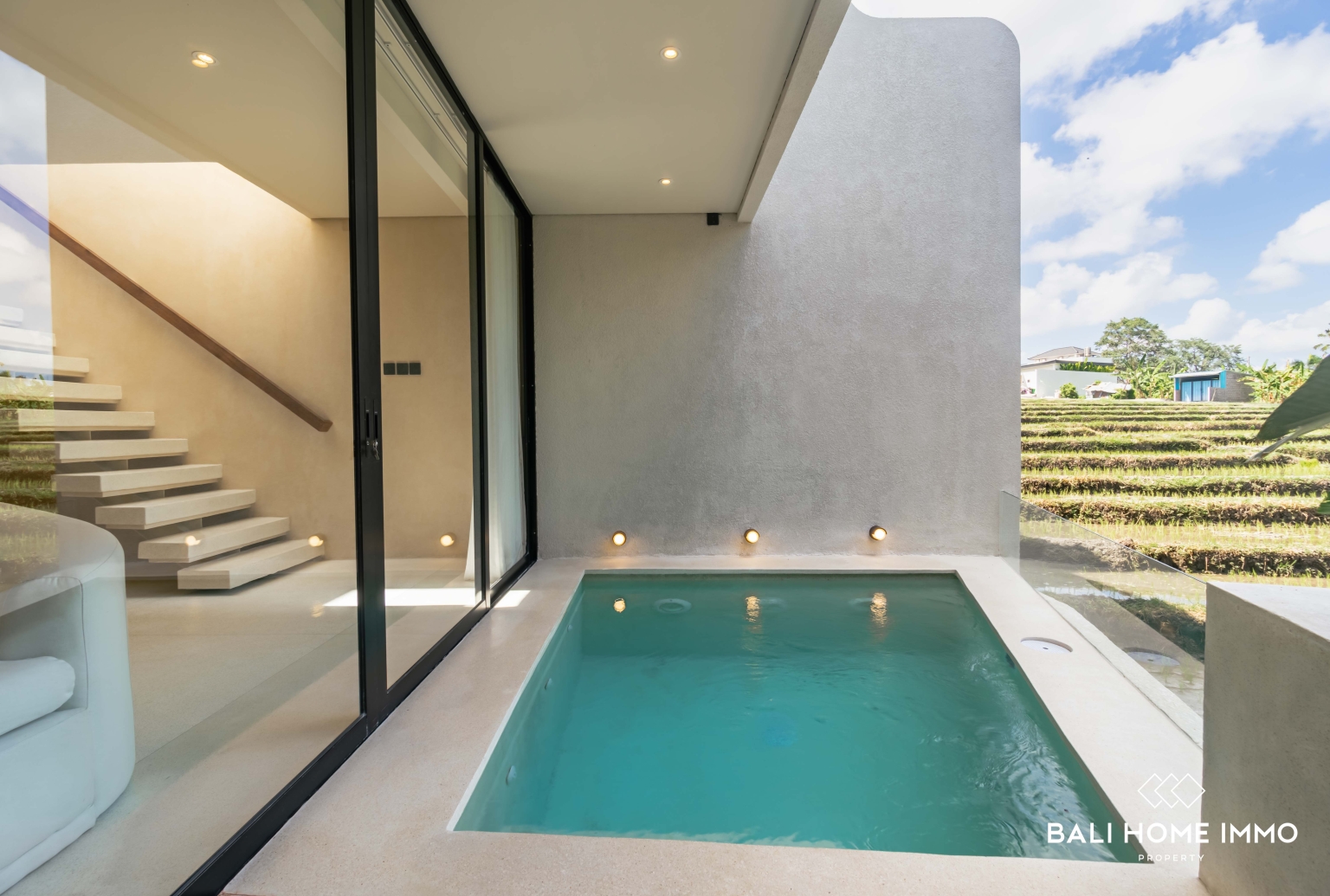 2 BEDROOM VILLA WITH RICEFIELD VIEW + AN OFFICE FOR RENT IN BALI PERERENAN — image 15