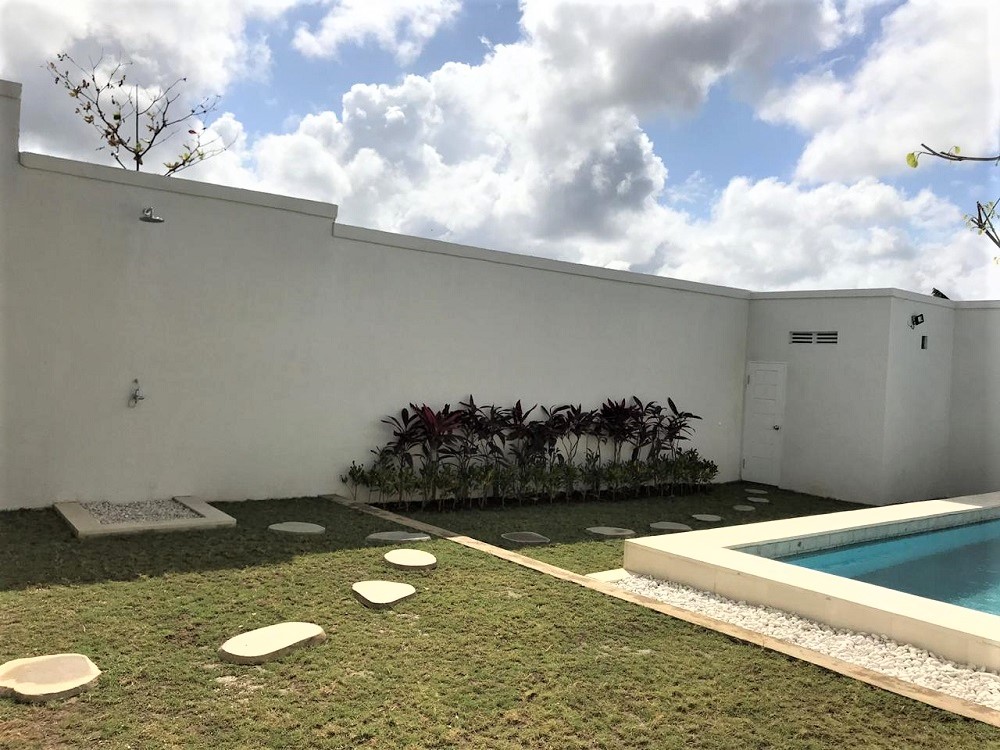 Charming Two Bedrooms Unfurnished Villa in Canggu — image 3