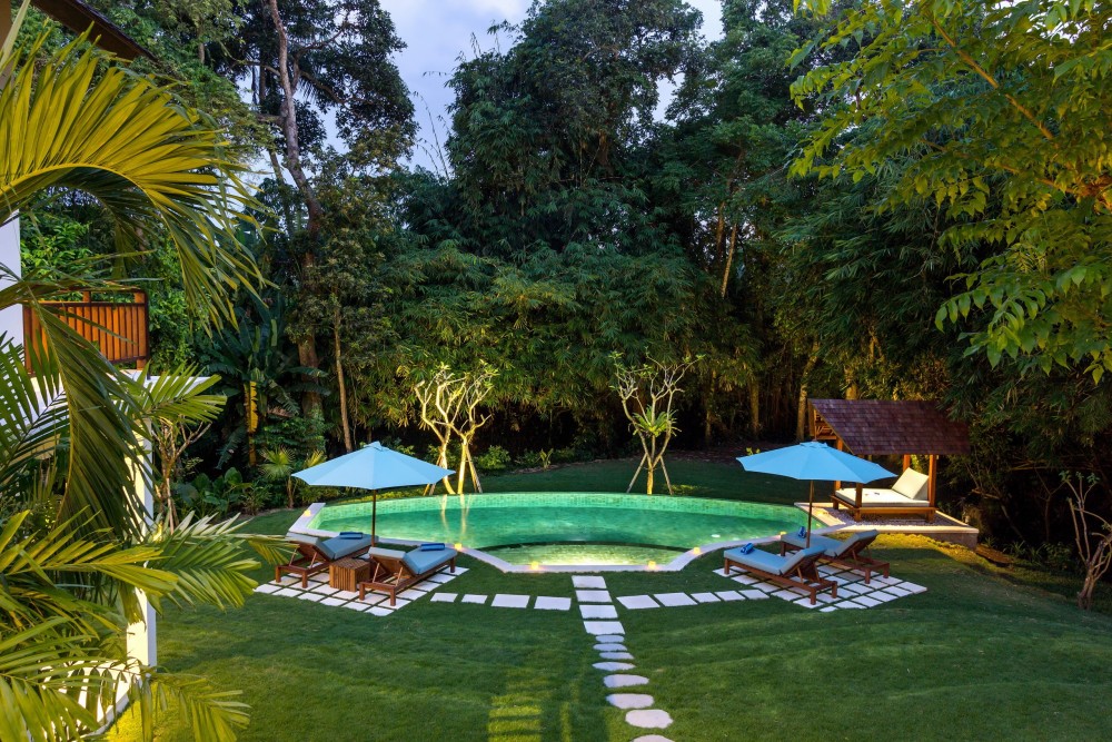 Four-Bedrooms Villa with Garden Offering Unparalleled Luxury and Comfort in Pererenan Area — image 3