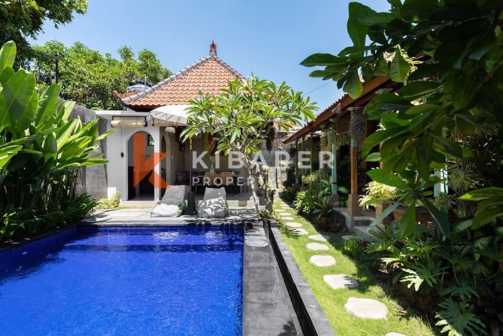 Authentic Joglo Wooden Villa with Three Bedrooms in Pererenan — image 6