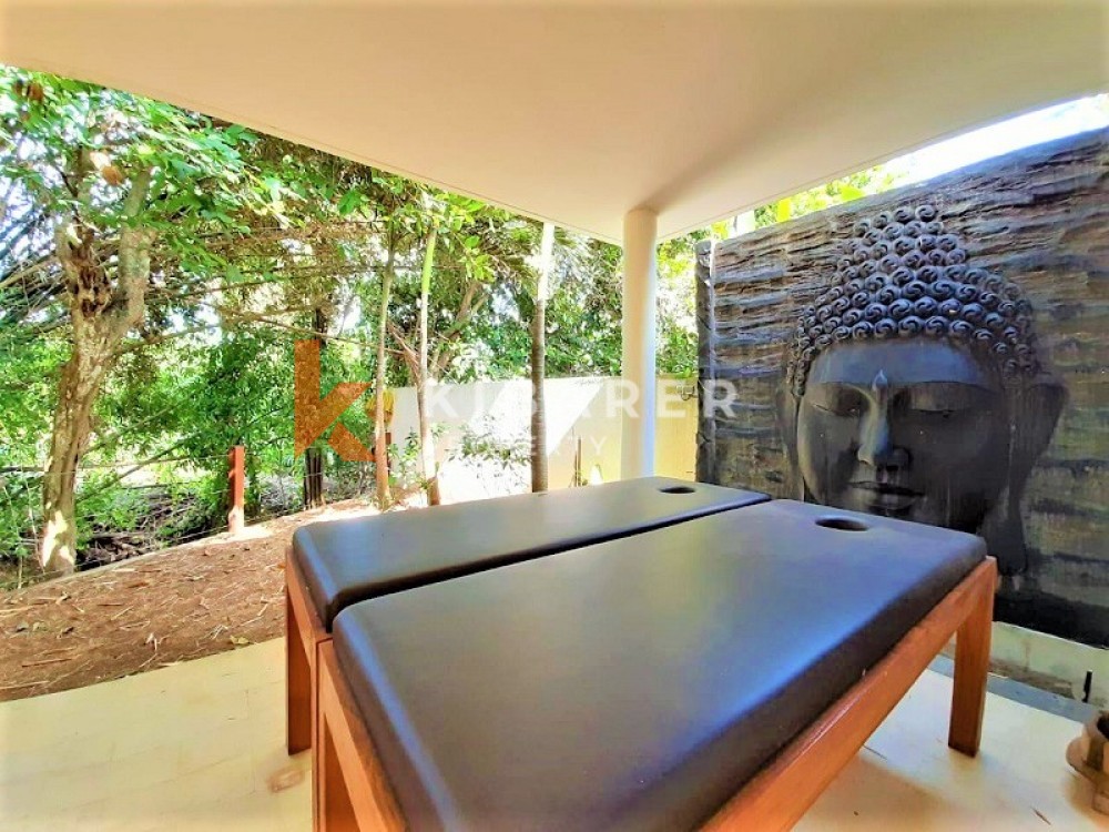 Luxury Four-Bedroom Open Living Villa in Pererenan — image 14