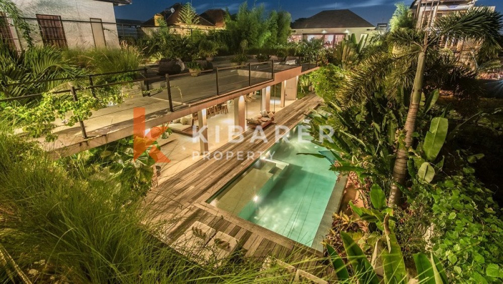 Five-Bedroom Luxury Villa in a Quiet Neighborhood in Umalas — image 17