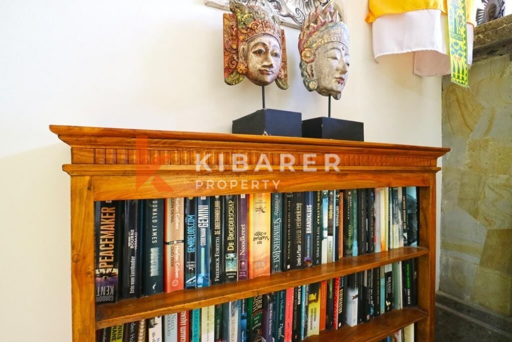 Spacious 3-Bedroom Villa in Batu Belig — image 4