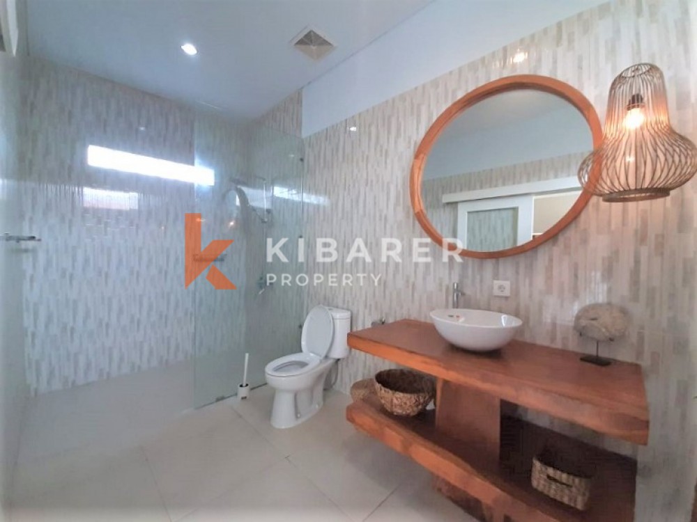 Beautiful Villa with 3 Bedrooms in Umalas — image 10