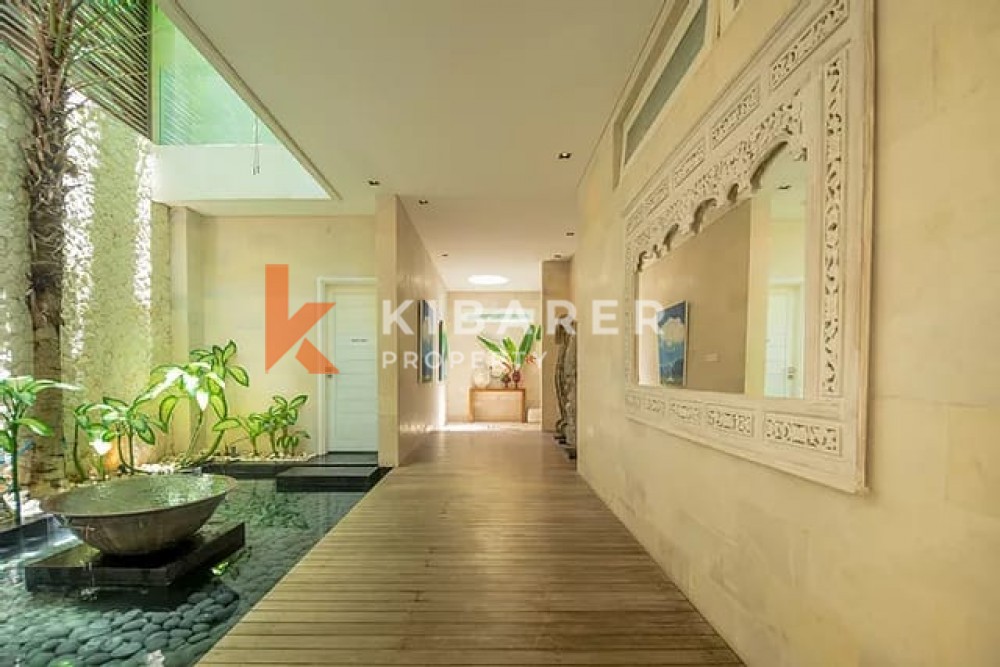 Stunning Three-Bedroom Villa with the Best Location in Canggu — image 4