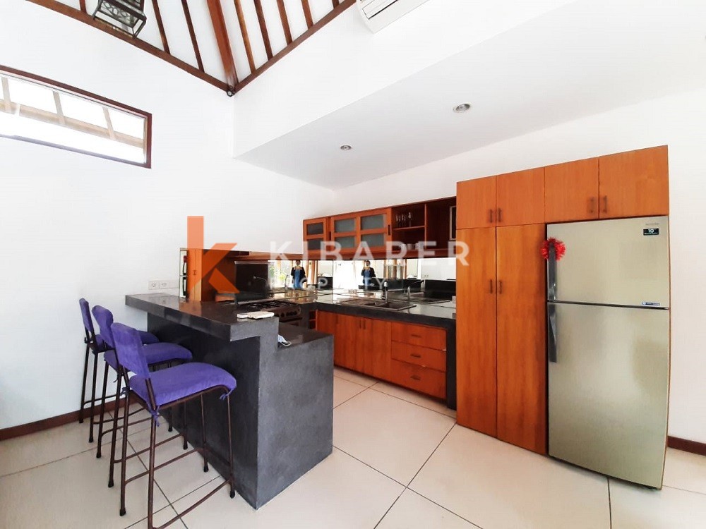 Three-Bedroom Villa Complex Within Walking Distance to Berawa Beach — image 6
