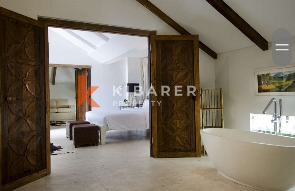 Brand New Stunning Ten Bedroom Villa with river and rice paddy view in Pererenan — image 6