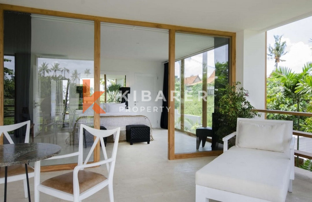 Brand New Stunning Ten Bedroom Villa with river and rice paddy view in Pererenan — image 17