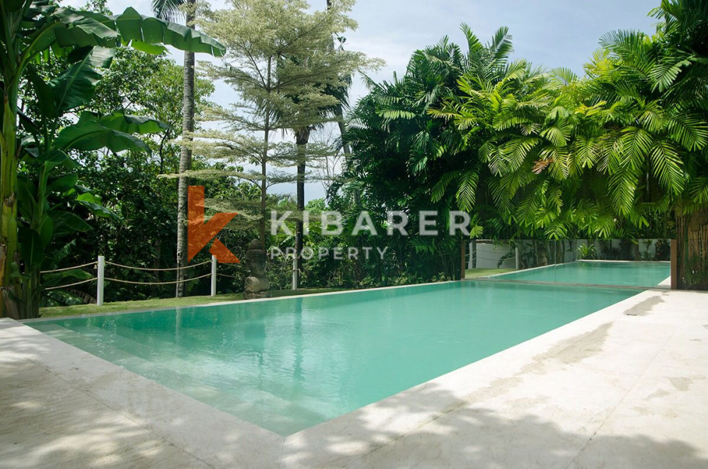 Luxury Six Bedroom Villa close to Pererenan Beach — image 8