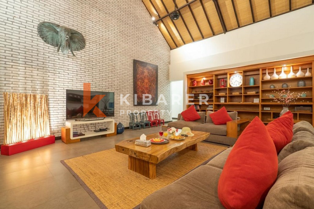 Amazing Four-Bedroom Enclosed Villa in Ungasan — image 8