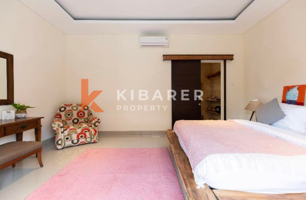 Charming Three Bedroom Villa in quiet Canggu area — image 8