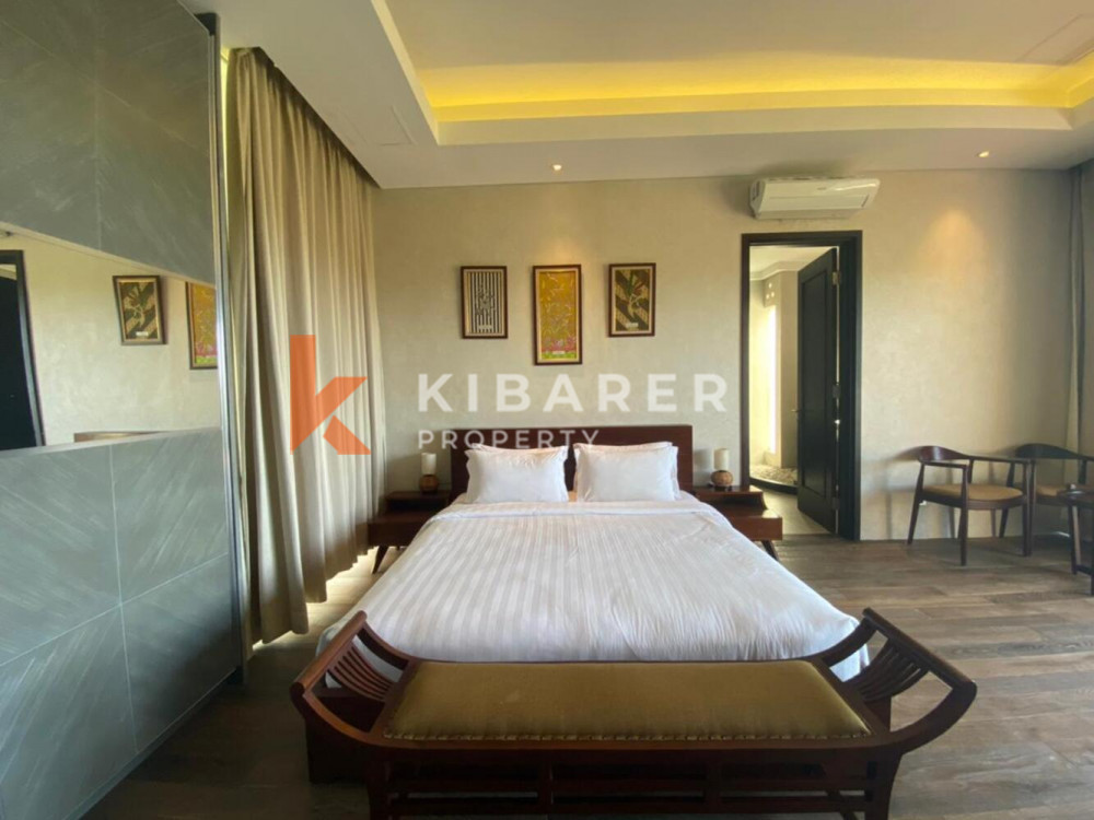 Spacious Two Bedroom Complex Villa With Enclosed Living in Nusa Dua — image 10