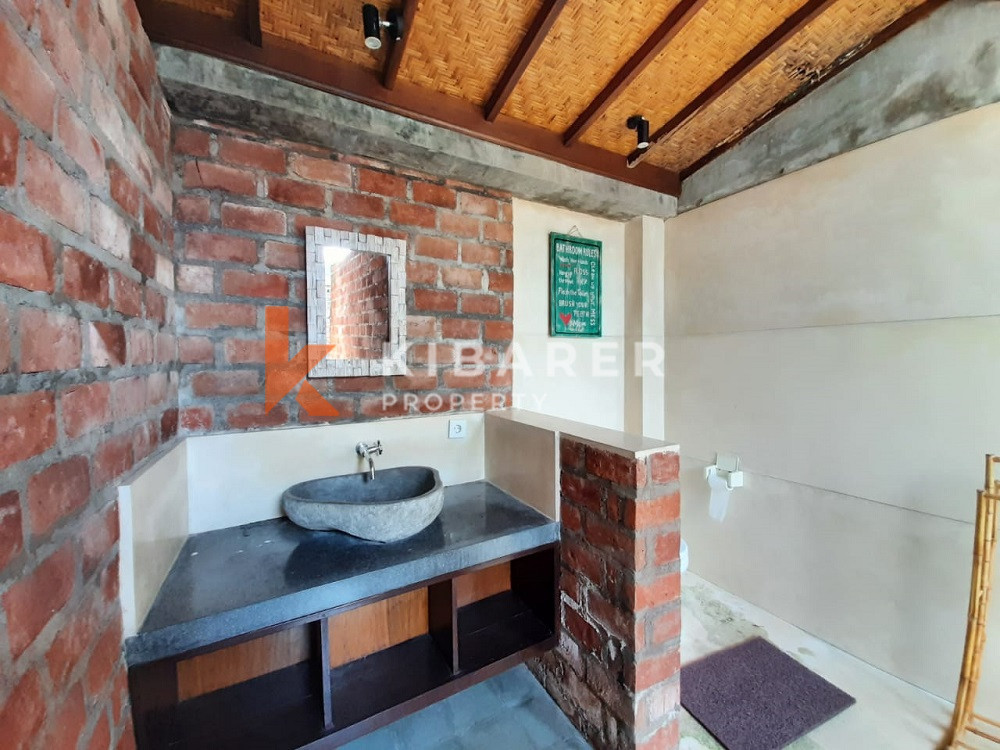 Beautiful One Bedroom Joglo Villa walking distance to Cemagi Beach — image 6