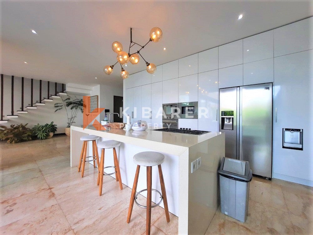 Four-Bedroom Gated Villa in a Prime Location in Berawa — image 7