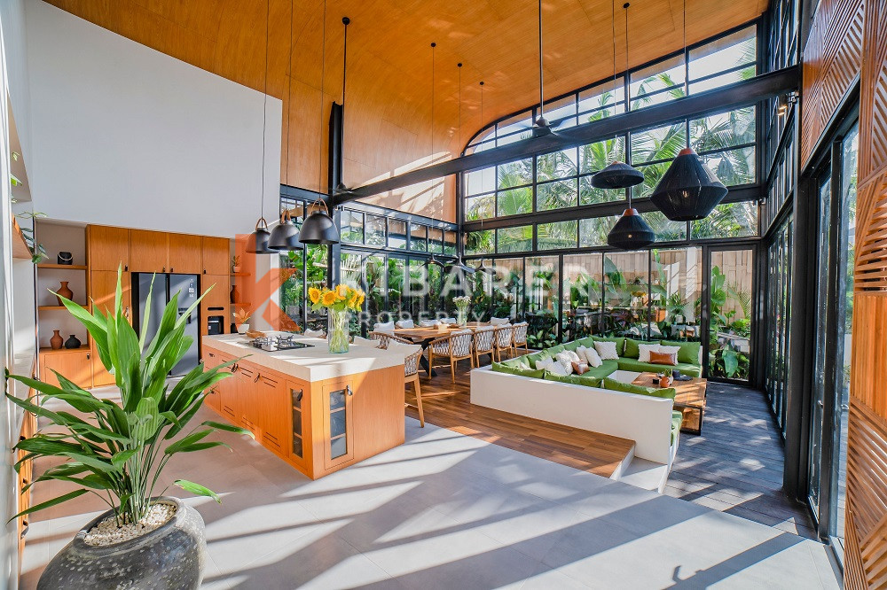 Five Bedroom Complex Villa situated in peaceful Cemagi area — image 2