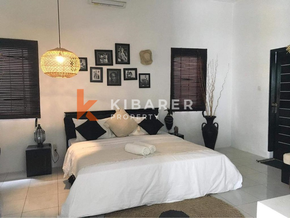 Charming Two Bedroom Villa with garden located in Kerobokan — image 10