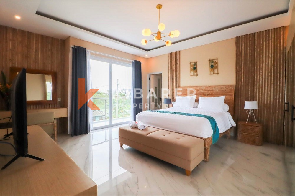 Luxury Five Bedroom Villa wonderfully located in the calming rice field views of Cemagi — image 17