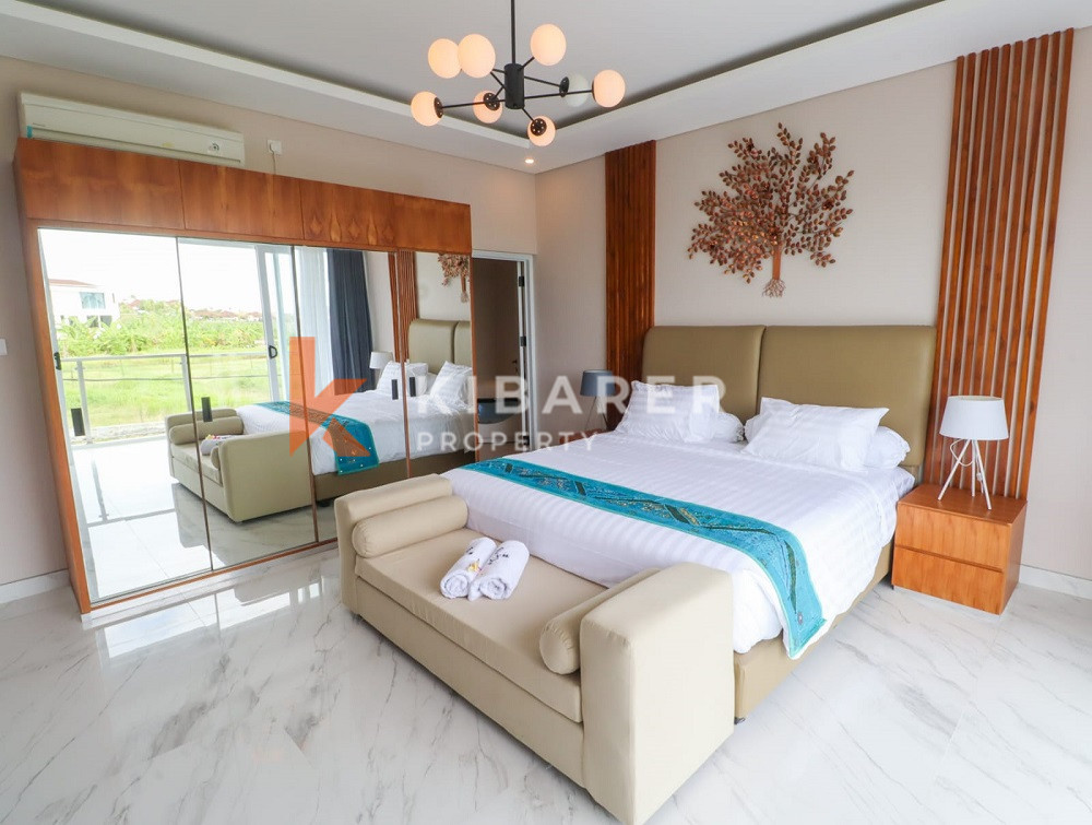 Luxury Five Bedroom Villa wonderfully located in the calming rice field views of Cemagi — image 19